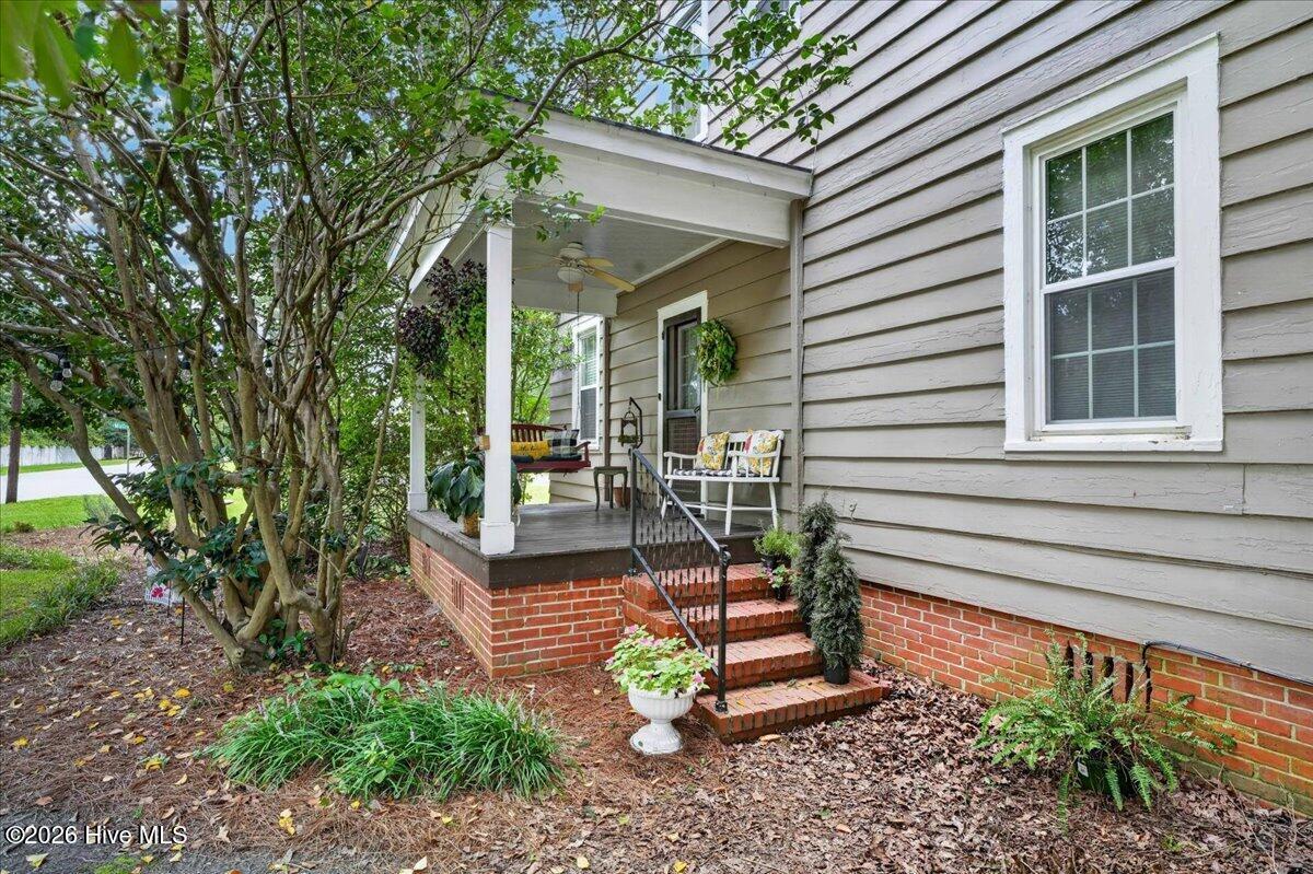 1500 E Mulberry Street