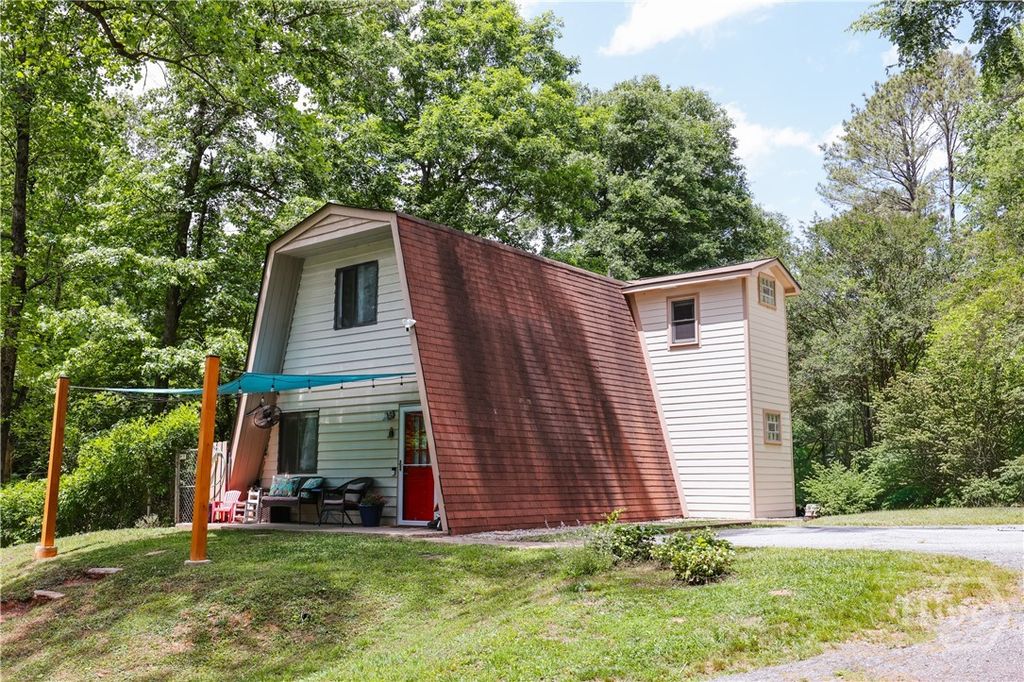 Photo of 468 Tallassee Road, Athens, GA 30606 (MLS # CL355657)