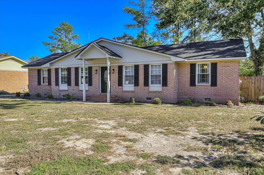 Photo of 431 Goldfinch Drive, Augusta, GA 30907 (MLS # 548611)