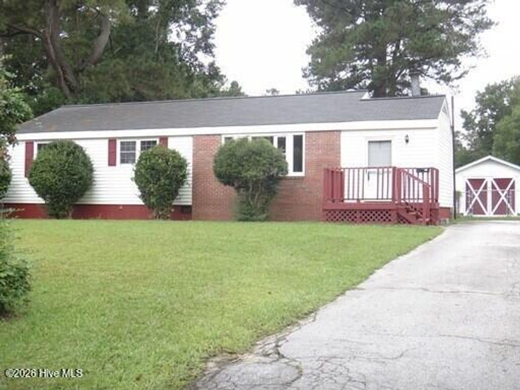 Photo of 409 Cheyenne Road, Jacksonville, NC 28540 (MLS # 100547775)