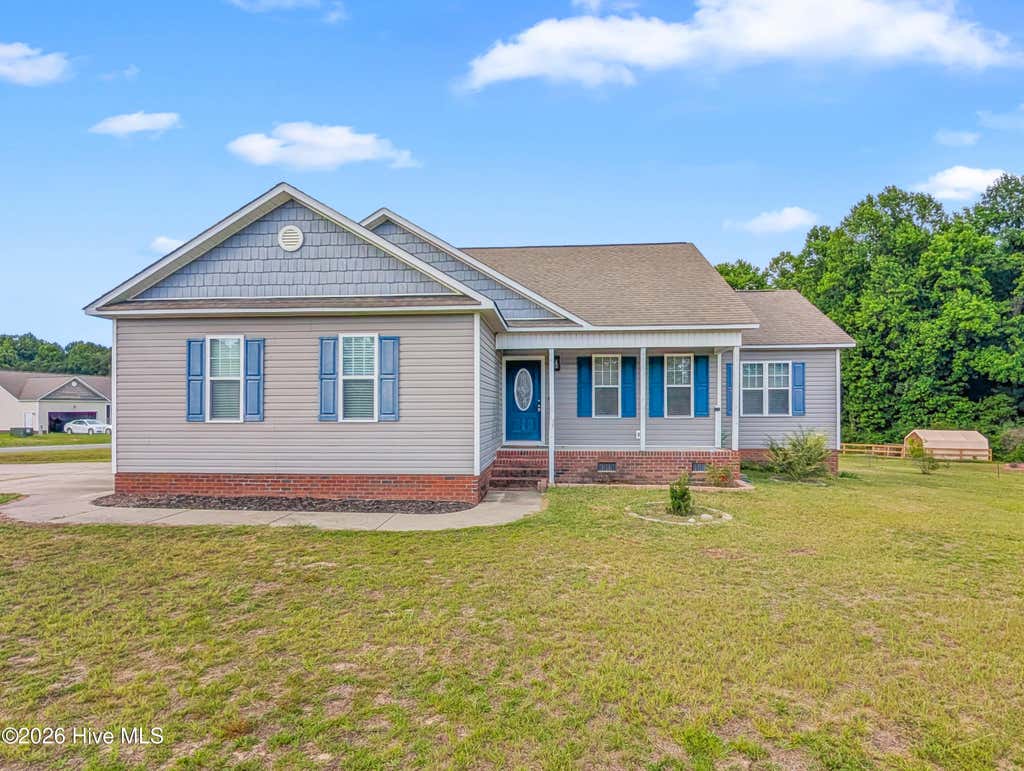Photo of 14 Patricia S Vann Court, Dunn, NC 28334 (MLS # 100594894)