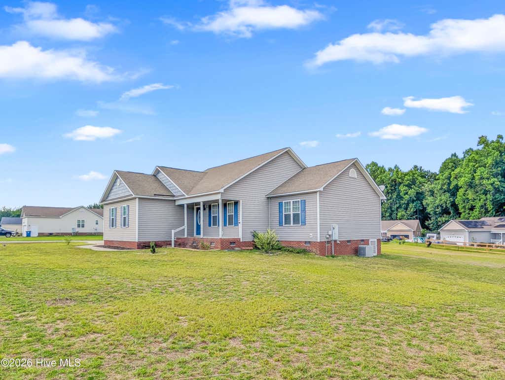 Photo of 14 Patricia S Vann Court, Dunn, NC 28334 (MLS # 100594894)
