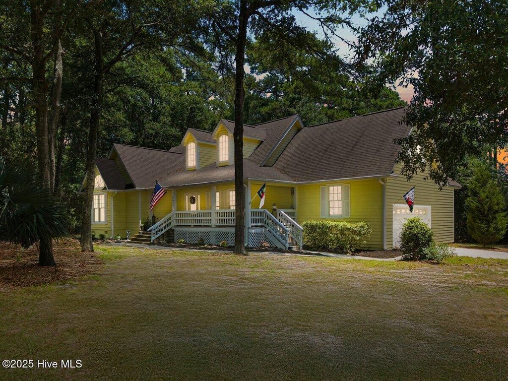 Photo of 667 Spartina Court, Southport, NC 28461 (MLS # 100518742)