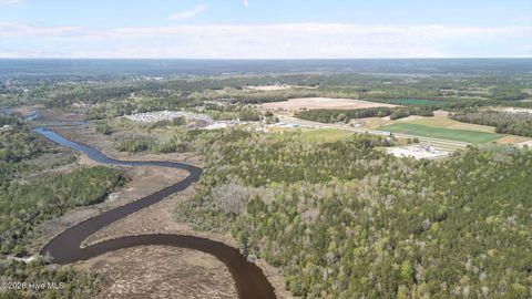 Tiny photo for 4160 Freedom Way, Hubert, NC 28539 (MLS # 100567826)