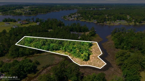 Vacant Land For Sale - 292 Southern Plantation Drive<br/> Oriental, NC 28571