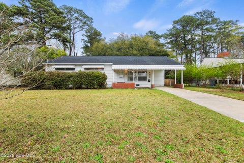 Homes For Sale - 506 Dogwood Lane<br/> Onslow County, Jacksonville, NC 28540