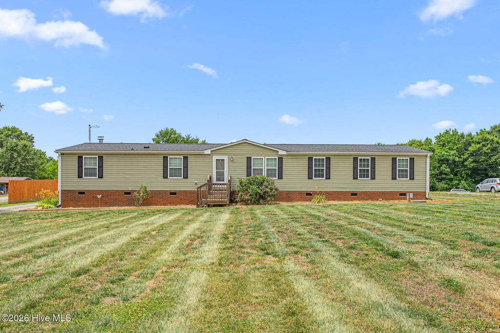 Photo of 6118 David Moore Road, Burlington, NC 27217 (MLS # 100580901)