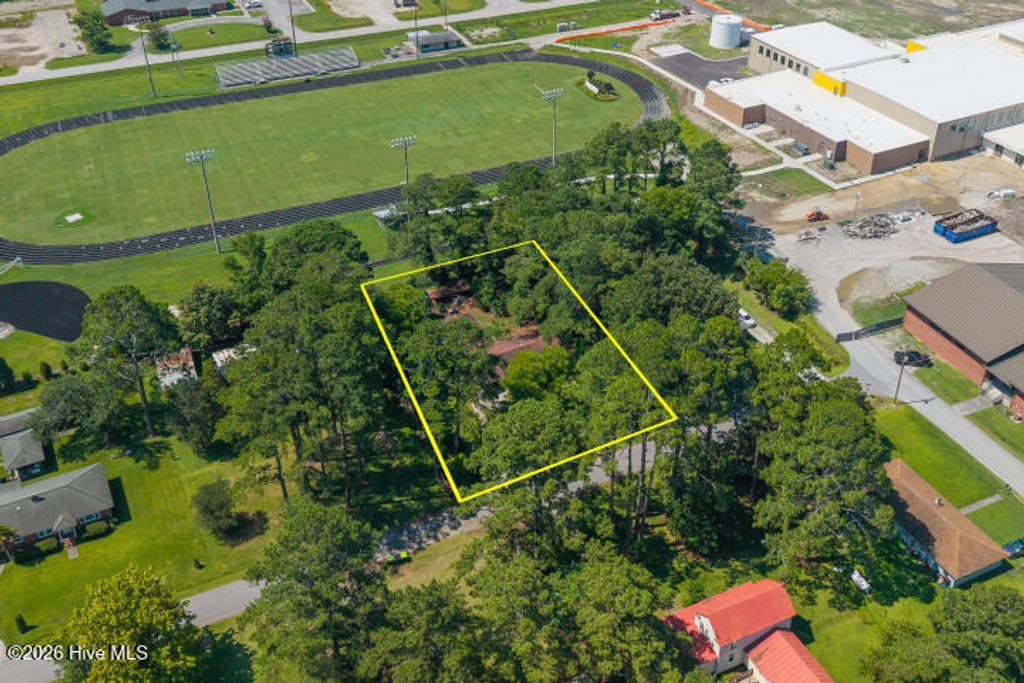 Photo of 505 South Street, Bayboro, NC 28515 (MLS # 100588938)