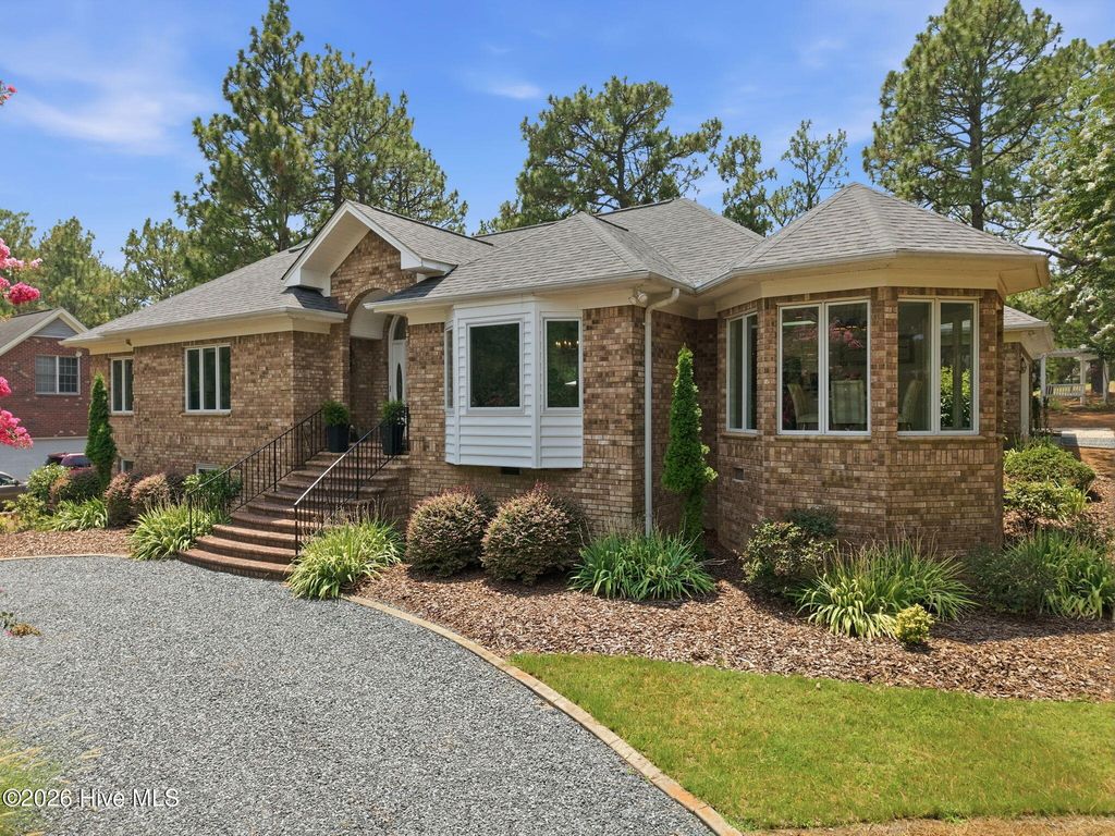 Photo of 268 Longleaf Drive, West End, NC 27376 (MLS # 100589991)