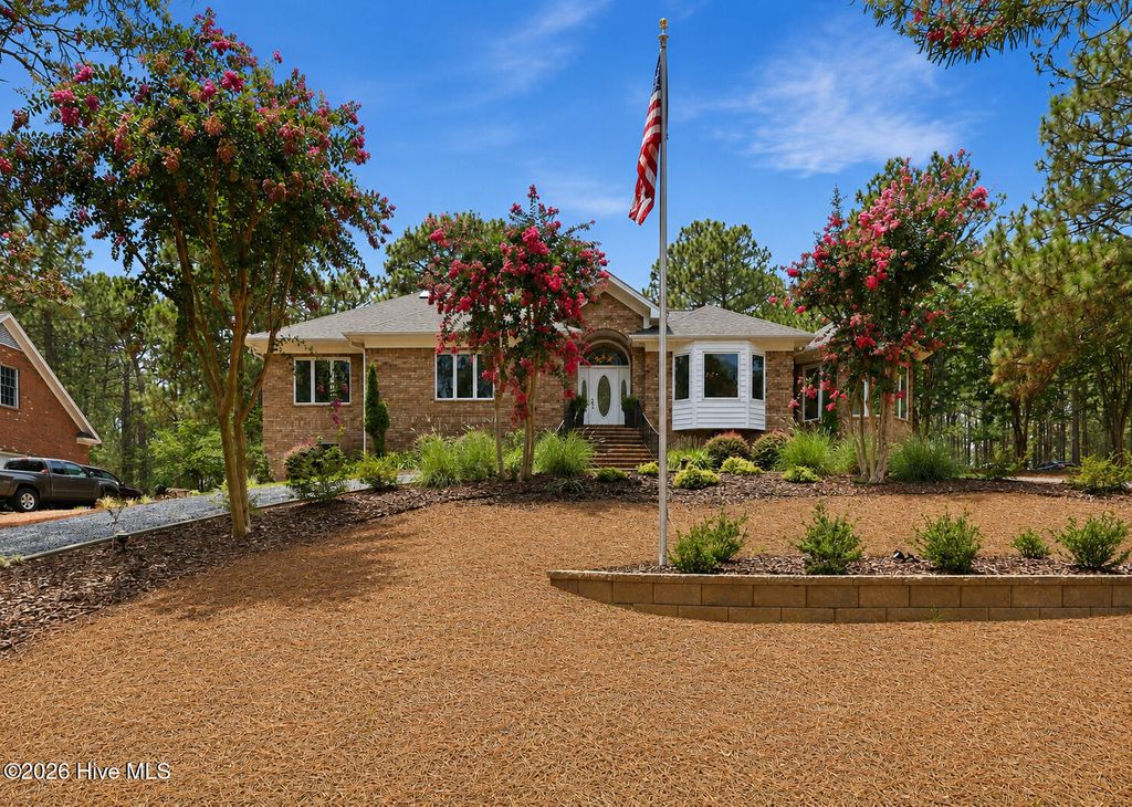 Photo of 268 Longleaf Drive, West End, NC 27376 (MLS # 100589991)