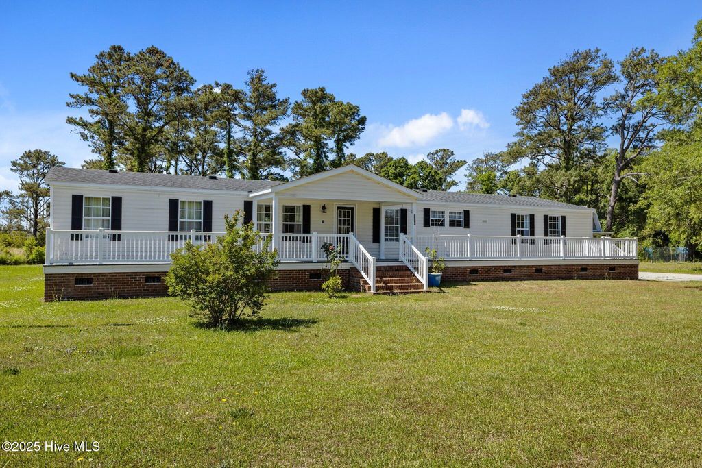 Photo of 198 Styron Creek Road, Sea Level, NC 28577 (MLS # 100555138)