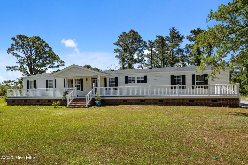 Photo of 198 Styron Creek Road, Sea Level, NC 28577 (MLS # 100555138)