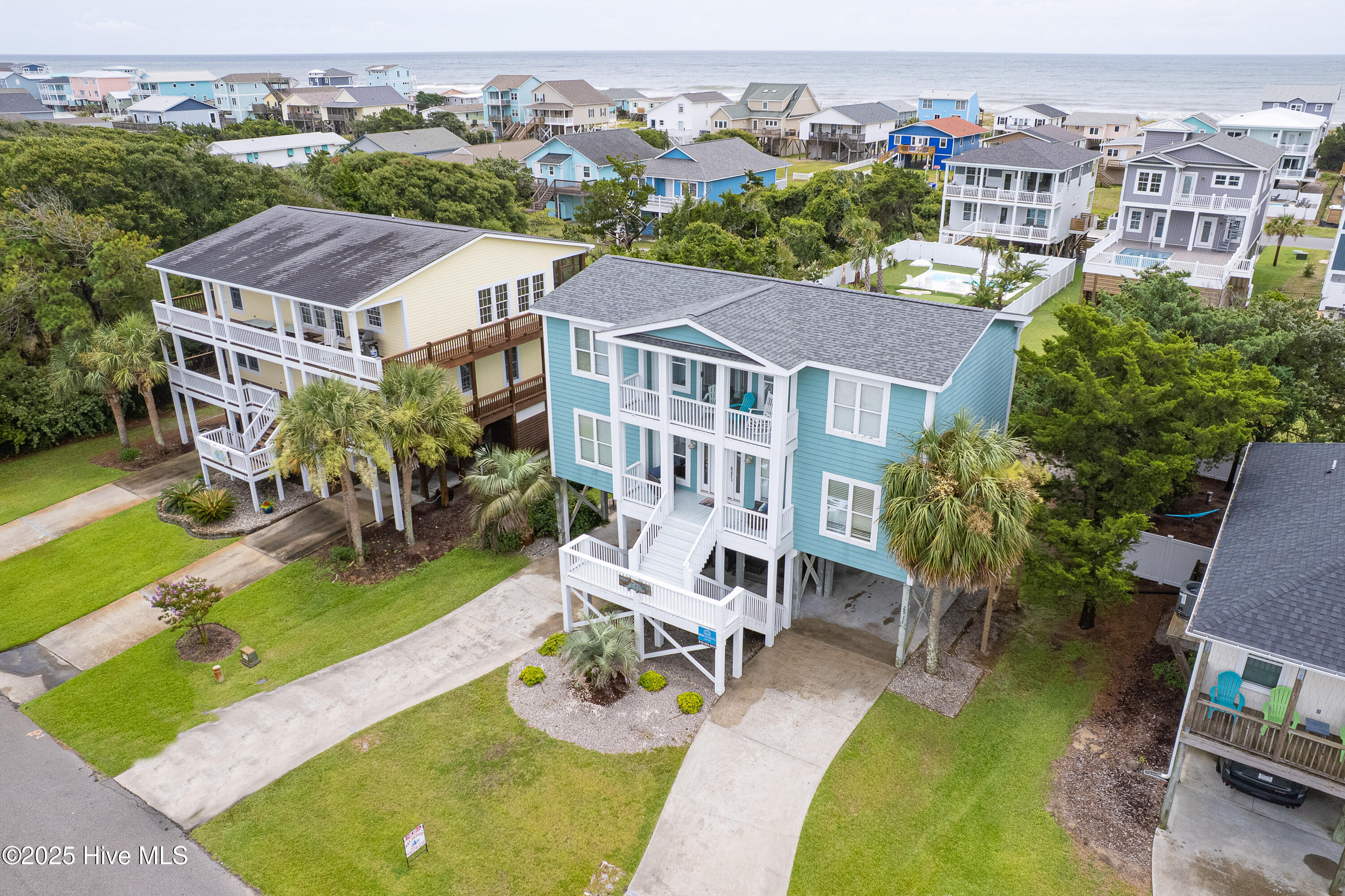 2911 E Pelican Drive