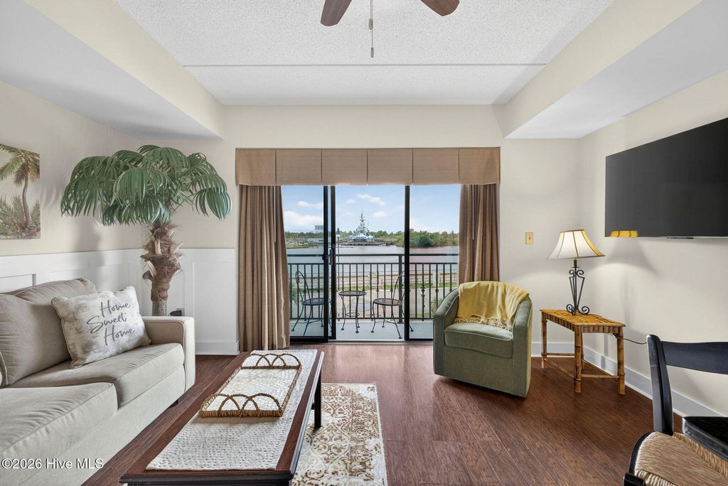 Photo of 106 N Water Street #302, Wilmington, NC 28401 (MLS # 100571921)