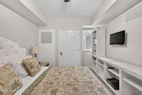 Tiny photo for 106 N Water Street #302, Wilmington, NC 28401 (MLS # 100571921)
