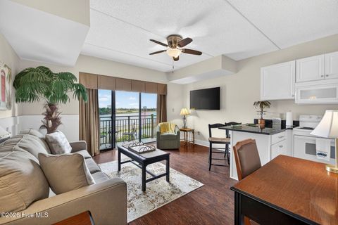 Tiny photo for 106 N Water Street #302, Wilmington, NC 28401 (MLS # 100571921)