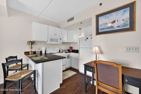 Tiny photo for 106 N Water Street #302, Wilmington, NC 28401 (MLS # 100571921)