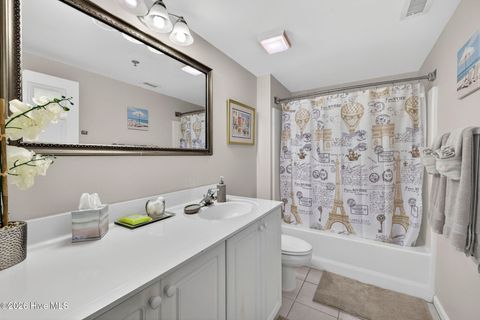 Tiny photo for 106 N Water Street #302, Wilmington, NC 28401 (MLS # 100571921)