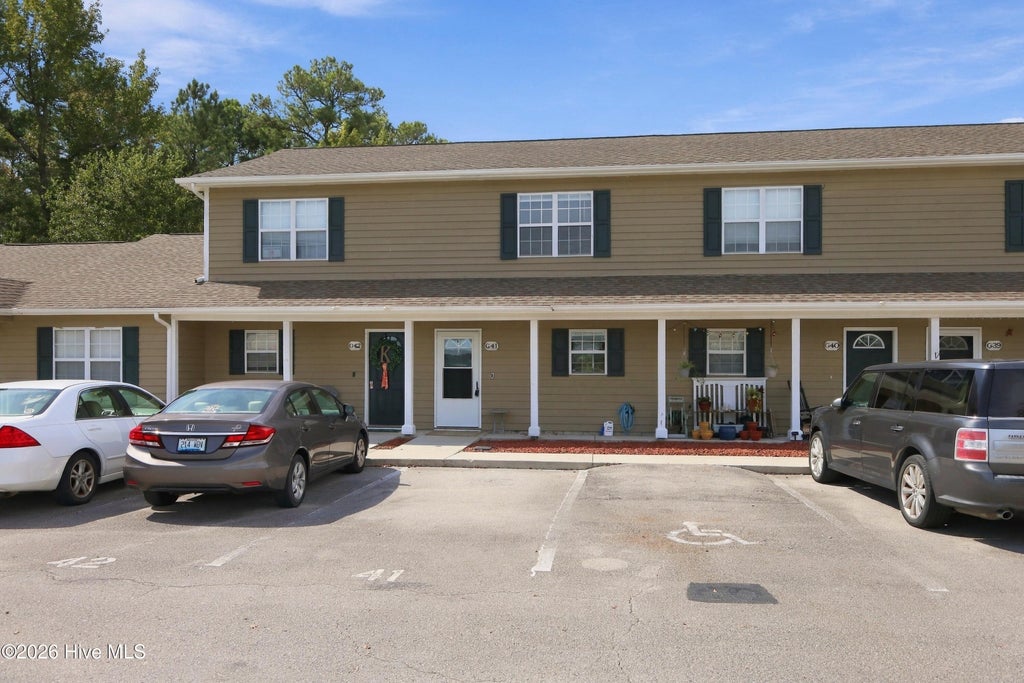 Photo of 601 Pelletier Loop Road #G41, Swansboro, NC 28584 (MLS # 100609879)