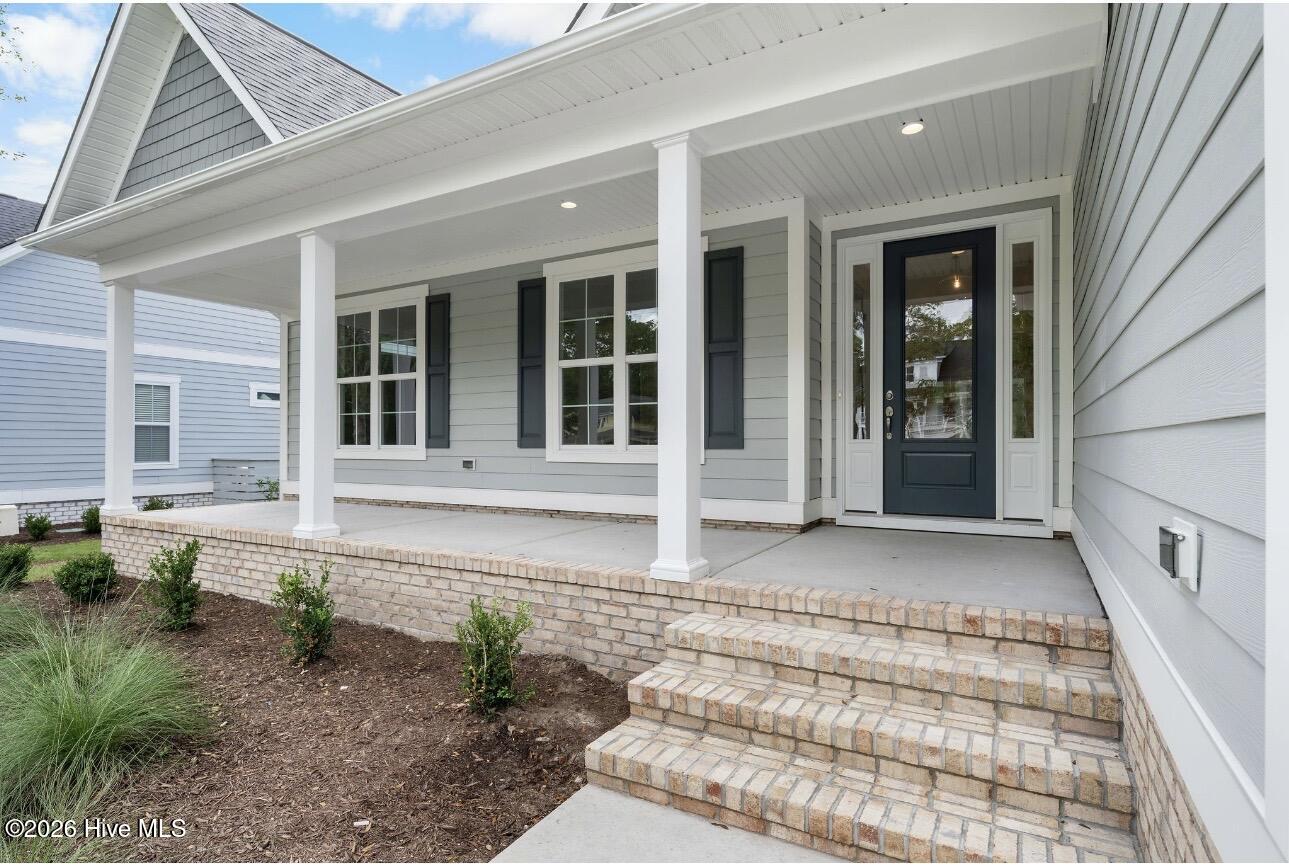 1259 Bella Vista Lane NE