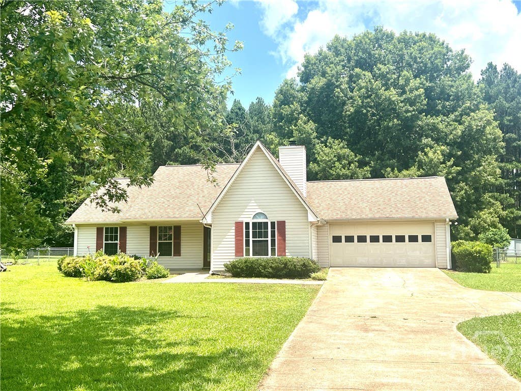 Photo of 303 Harve Mathis Road, Athens, GA 30601 (MLS # CL359533)