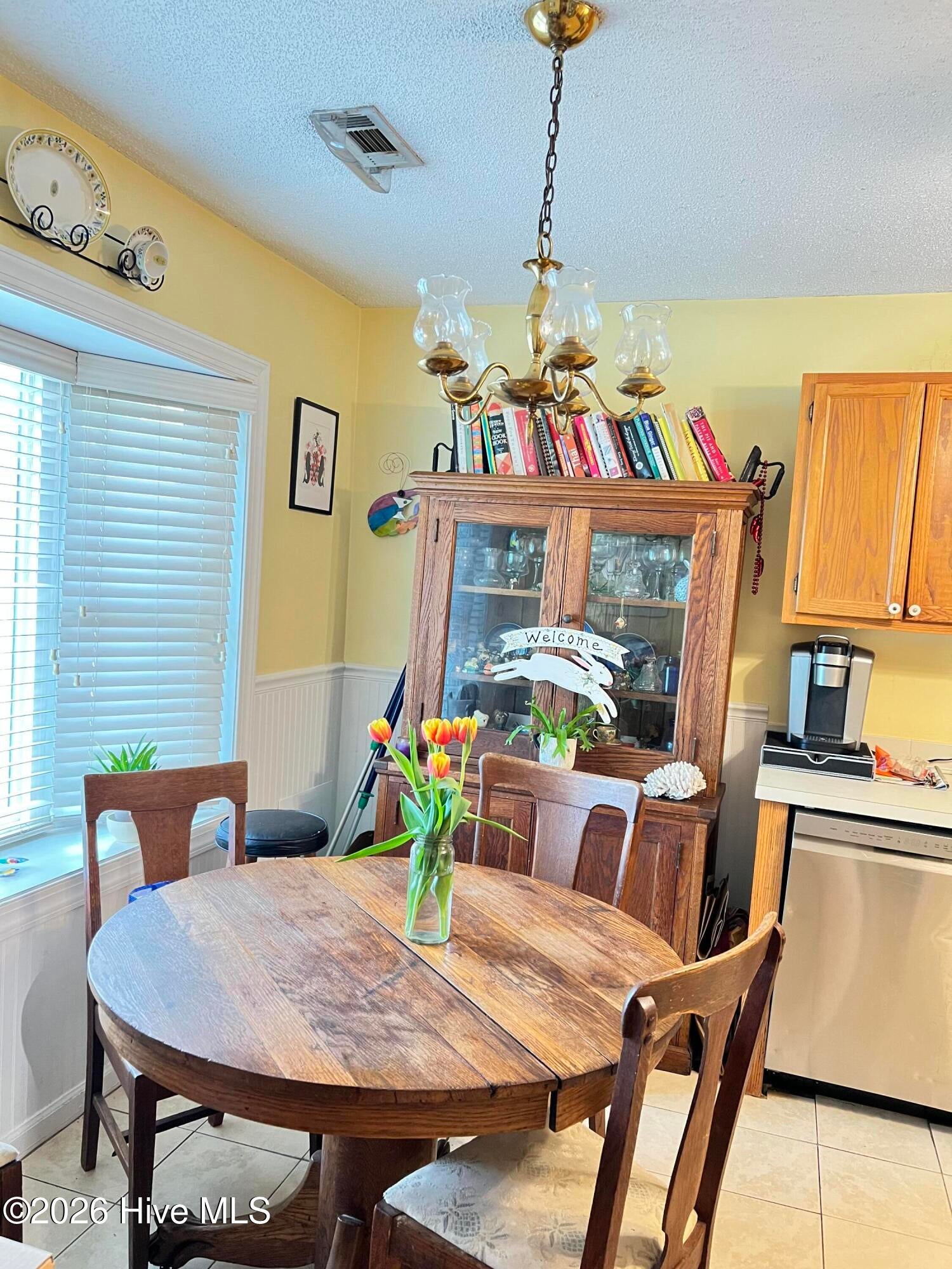 600 N 35th Street 404