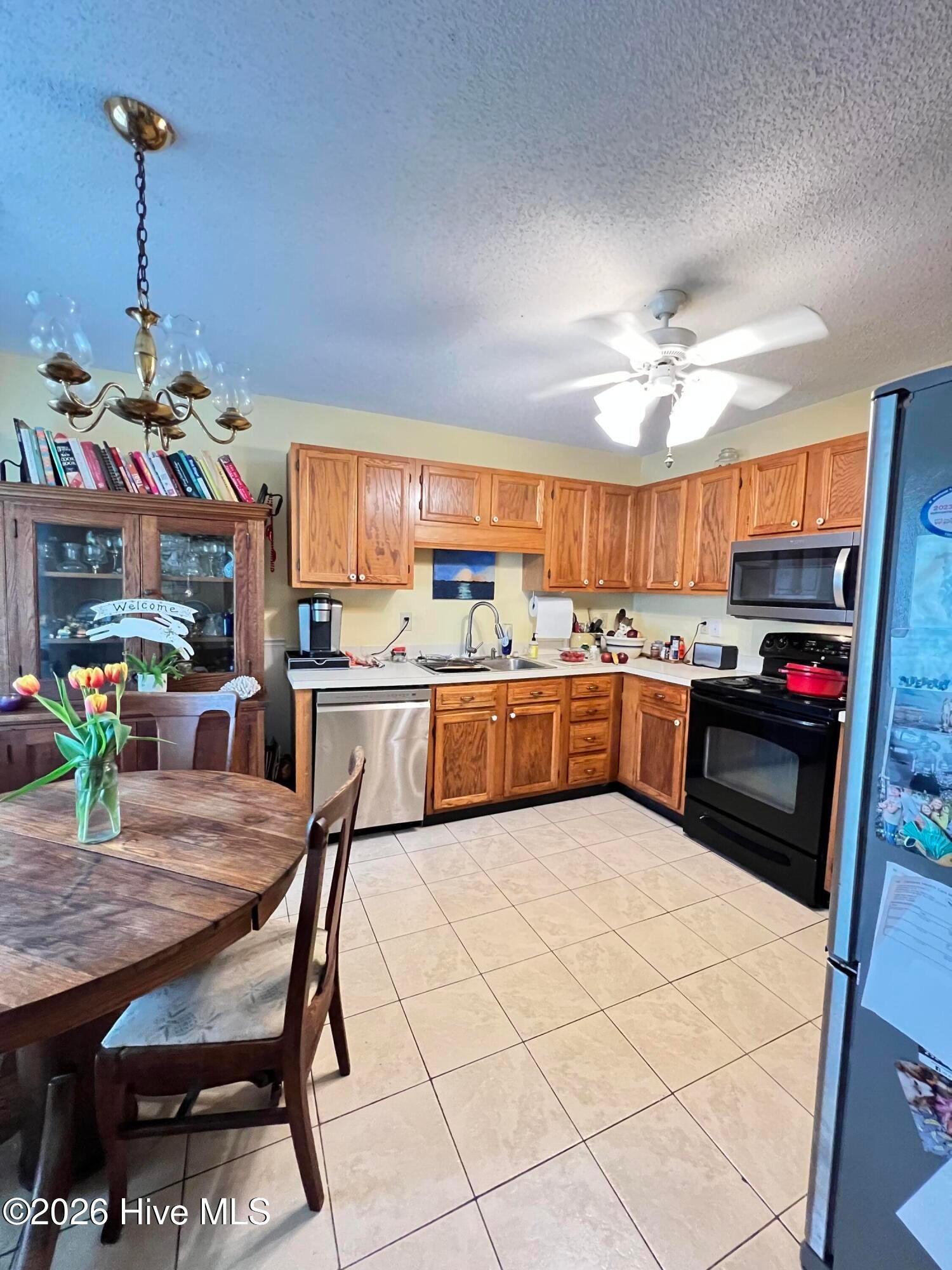 600 N 35th Street 404