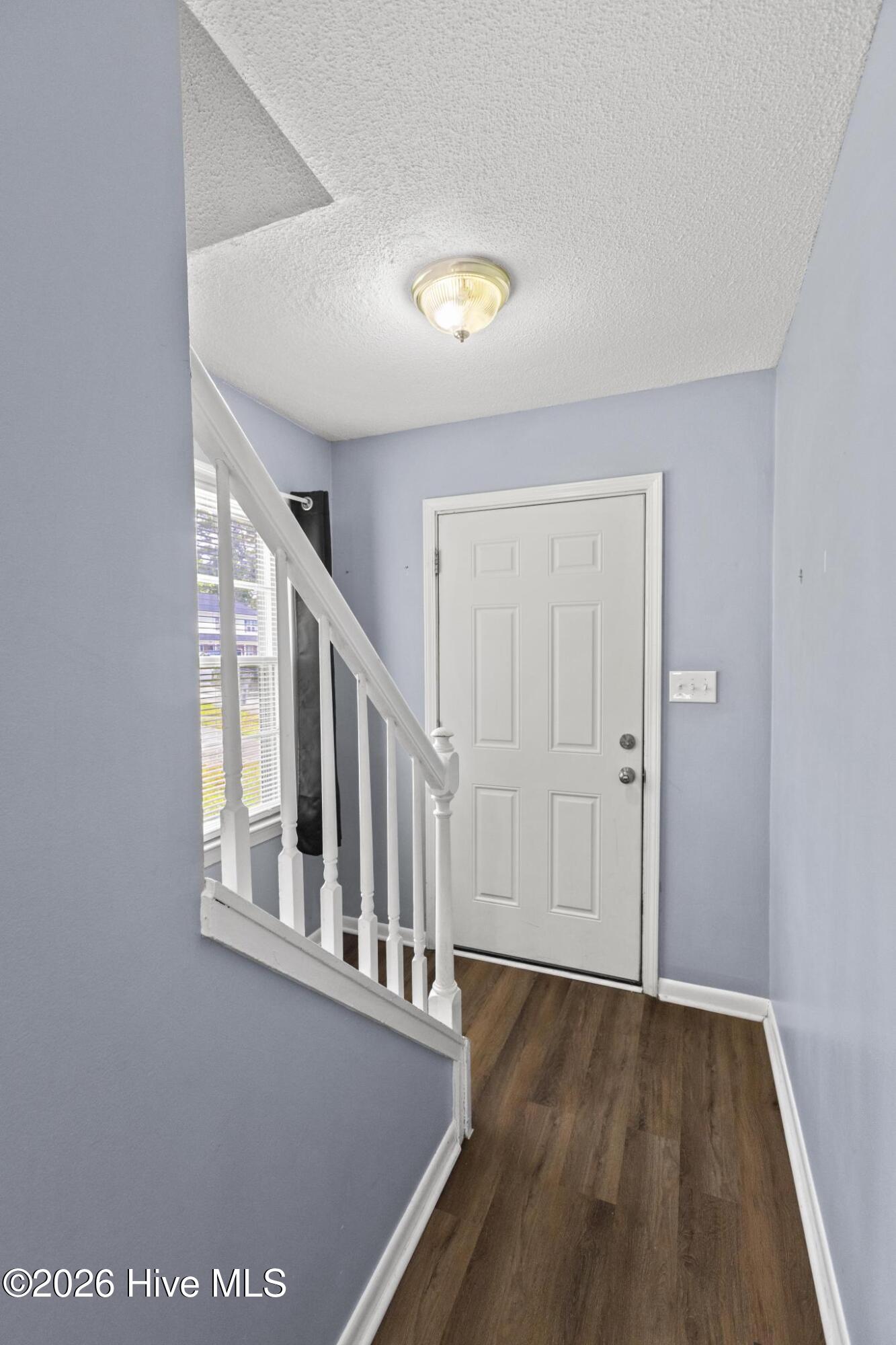 125 Palace Circle