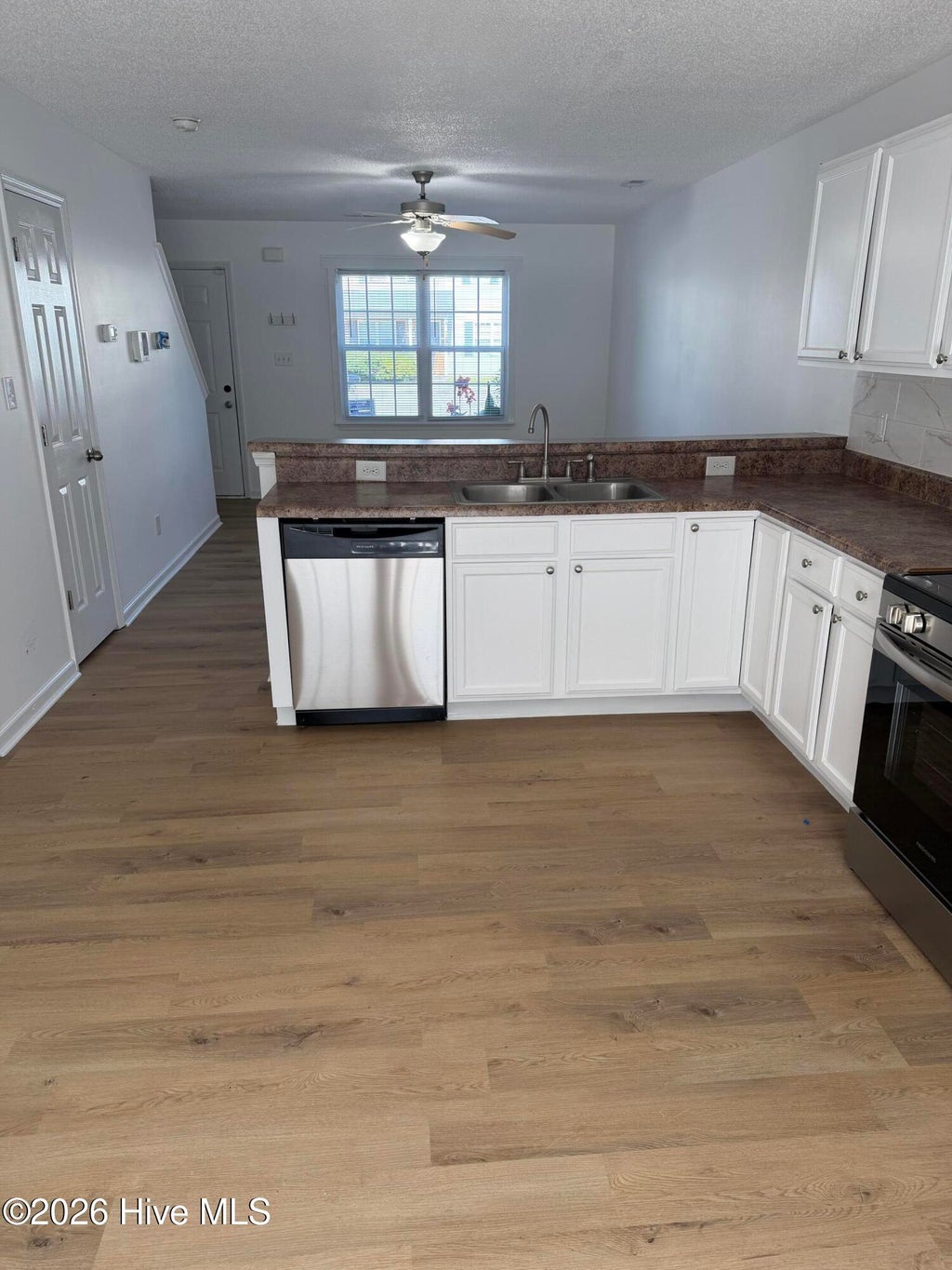 Photo of 7009 Banister Loop, Jacksonville, NC 28546 (MLS # 100603777)