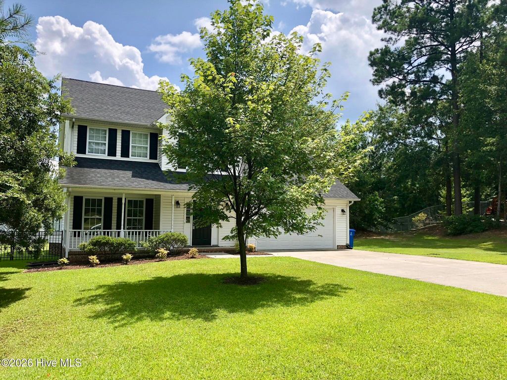 Photo of 804 Pine Valley Court, Jacksonville, NC 28546 (MLS # 100552986)