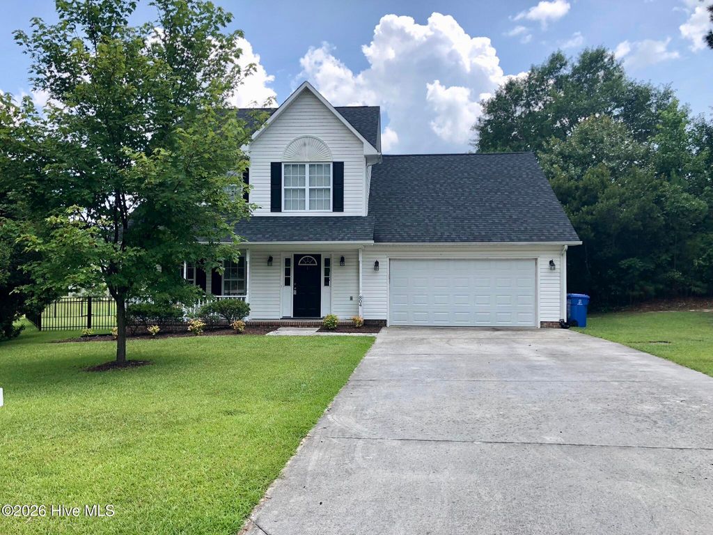 Photo of 804 Pine Valley Court, Jacksonville, NC 28546 (MLS # 100552986)