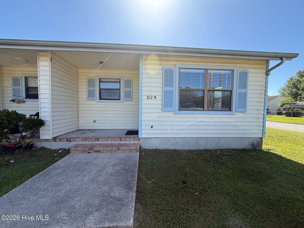 Photo of 102 Pete Jones Road #B, Richlands, NC 28574 (MLS # 100573498)