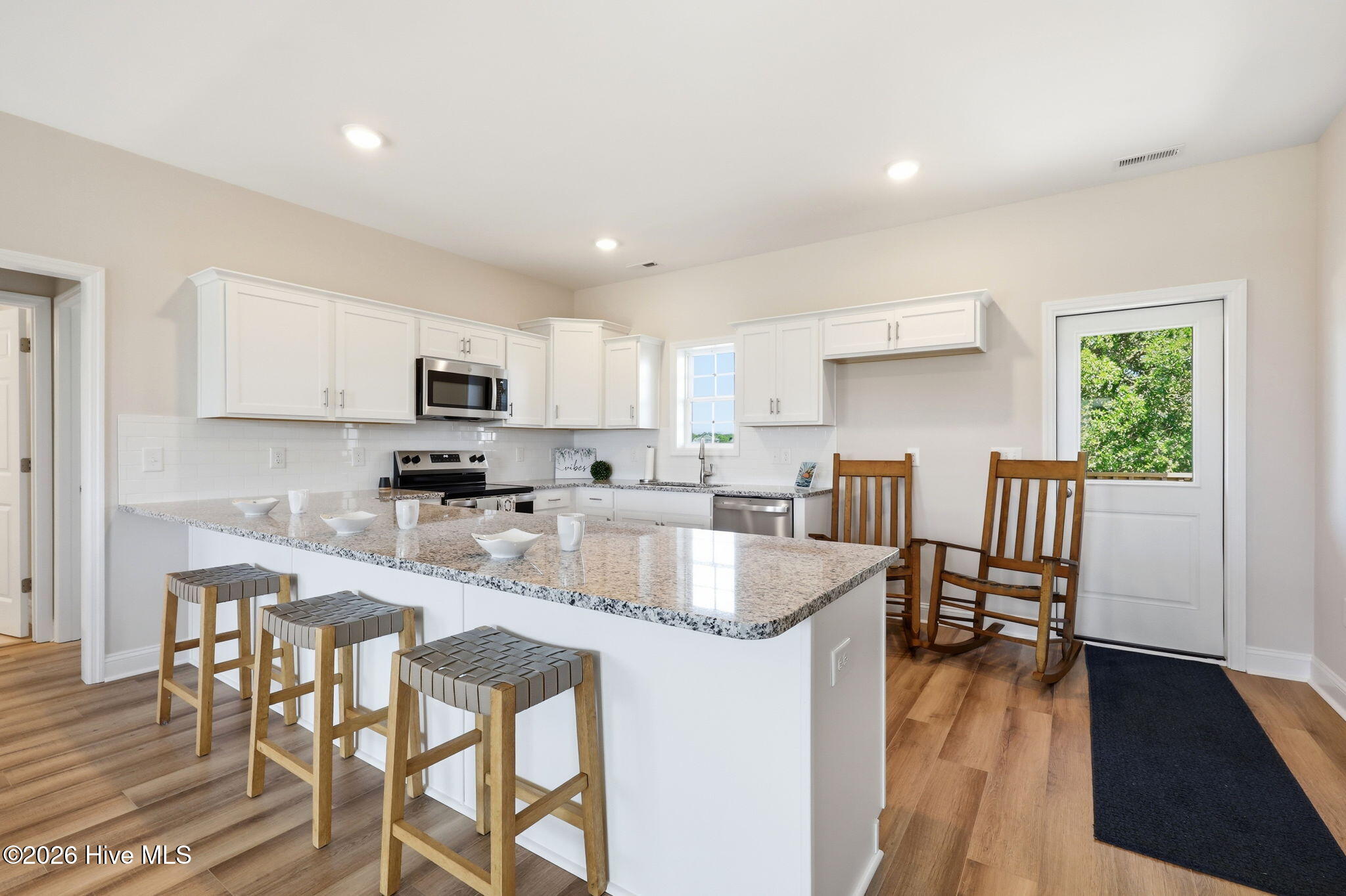 108 Flippers Cove Drive 8