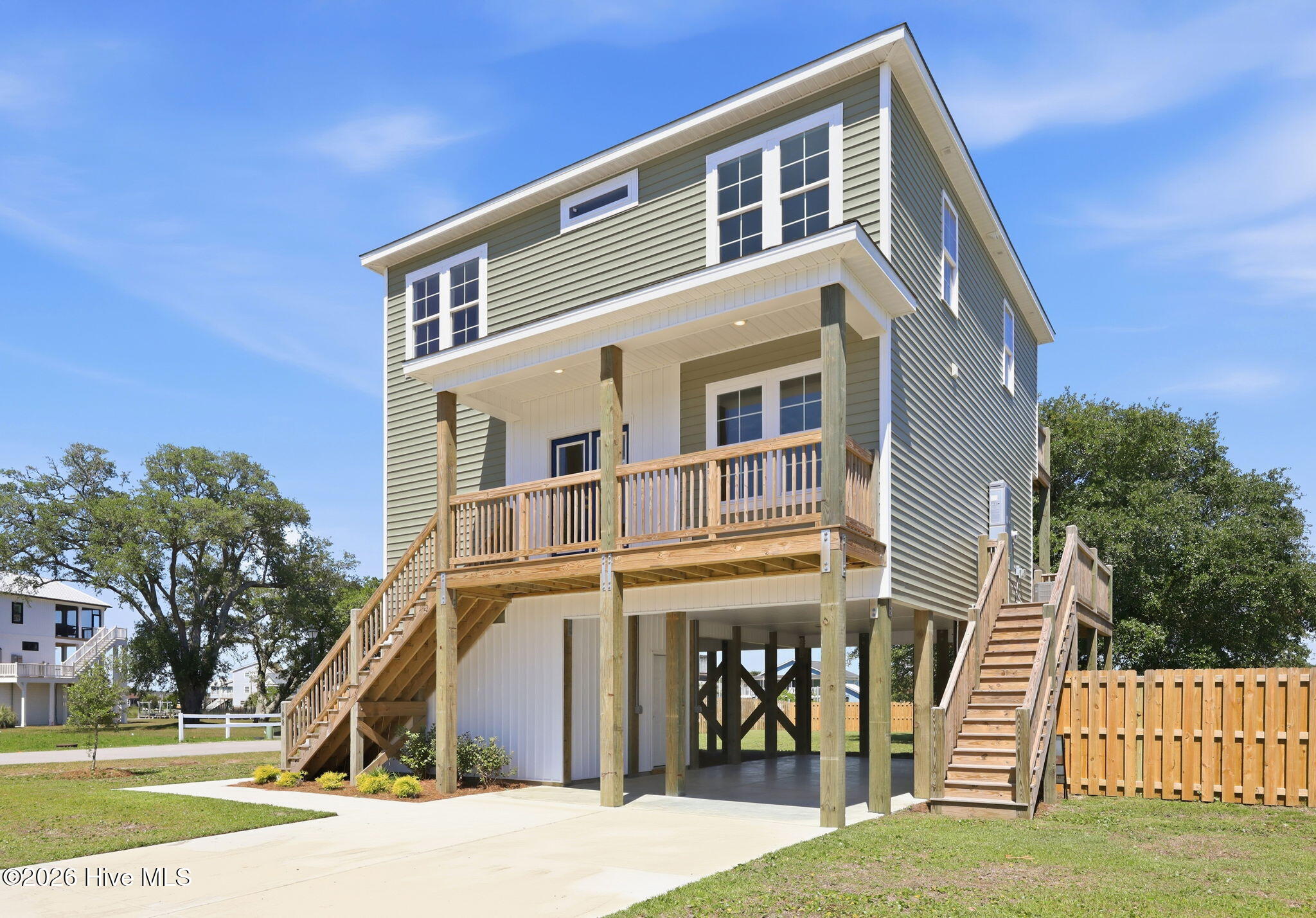 108 Flippers Cove Drive 8