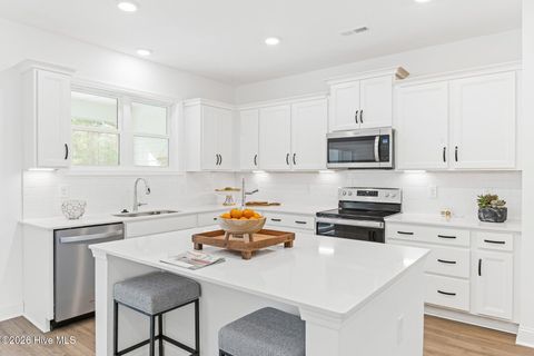 Tiny photo for 830 Anchors Bend Way #4, Wilmington, NC 28411 (MLS # 100564767)