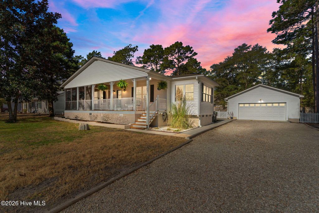 Photo of 1257 N Shore Drive, Southport, NC 28461 (MLS # 100557804)