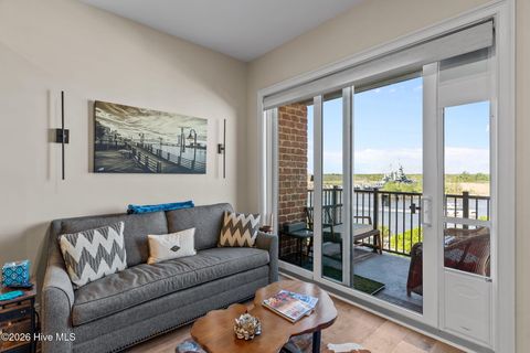 Tiny photo for 10 Grace Street #Apt 604, Wilmington, NC 28401 (MLS # 100565283)