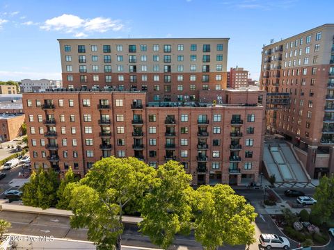 Tiny photo for 10 Grace Street #Apt 604, Wilmington, NC 28401 (MLS # 100565283)