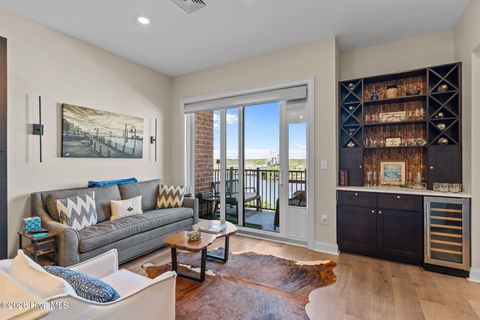 Tiny photo for 10 Grace Street #Apt 604, Wilmington, NC 28401 (MLS # 100565283)