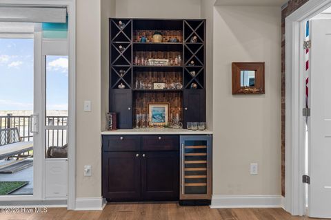 Tiny photo for 10 Grace Street #Apt 604, Wilmington, NC 28401 (MLS # 100565283)