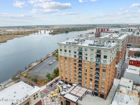 Tiny photo for 10 Grace Street #Apt 604, Wilmington, NC 28401 (MLS # 100565283)