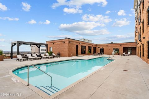 Tiny photo for 10 Grace Street #Apt 604, Wilmington, NC 28401 (MLS # 100565283)