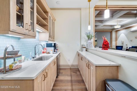 Tiny photo for 10 Grace Street #Apt 604, Wilmington, NC 28401 (MLS # 100565283)