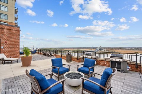 Tiny photo for 10 Grace Street #Apt 604, Wilmington, NC 28401 (MLS # 100565283)