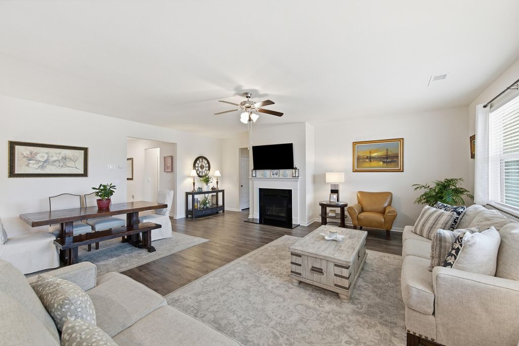 Photo of 346 Donnington Court, Aiken, SC 29801 (MLS # 552199)