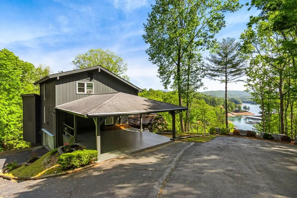 87 Snowbird Lane