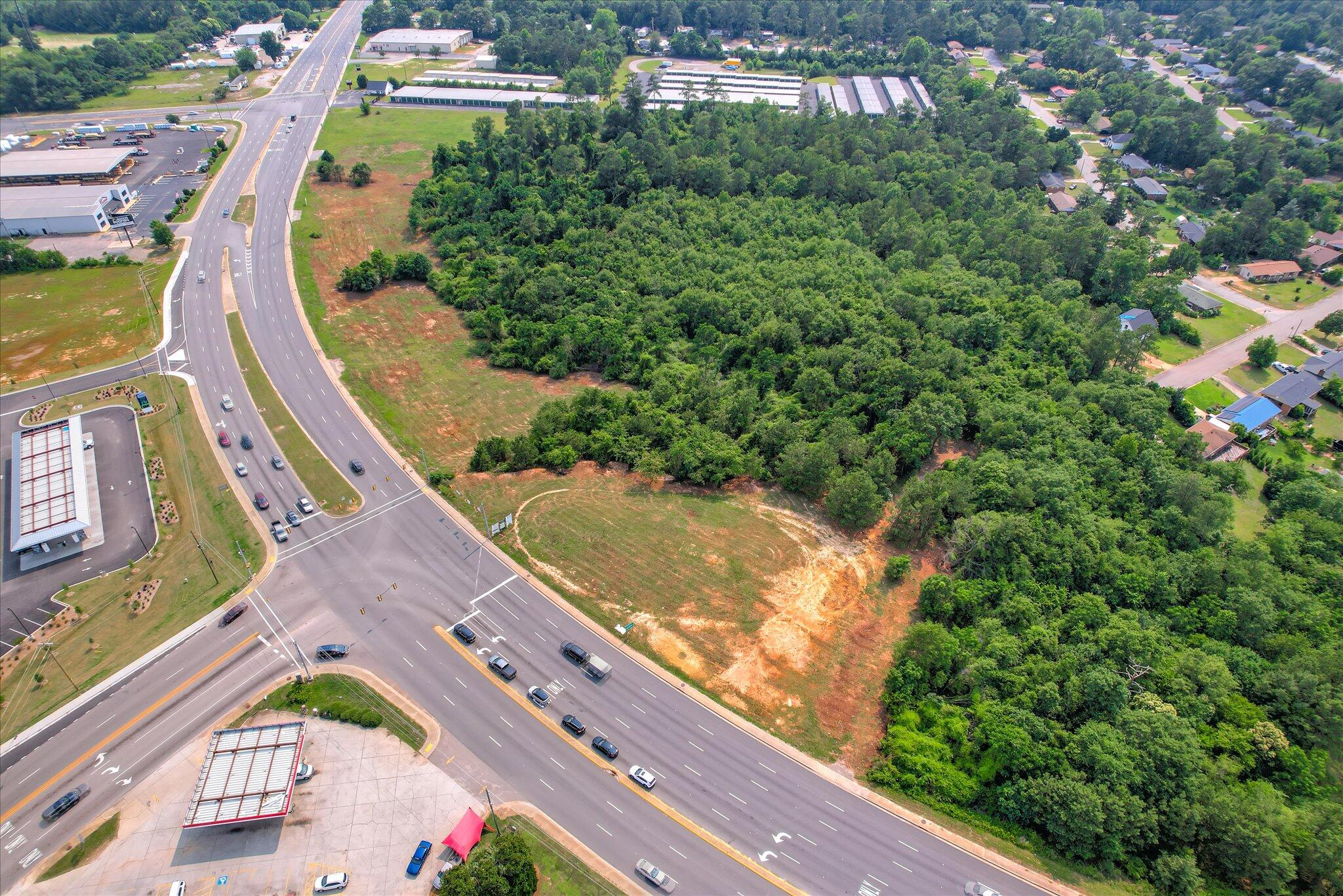 000 Edgefield Road