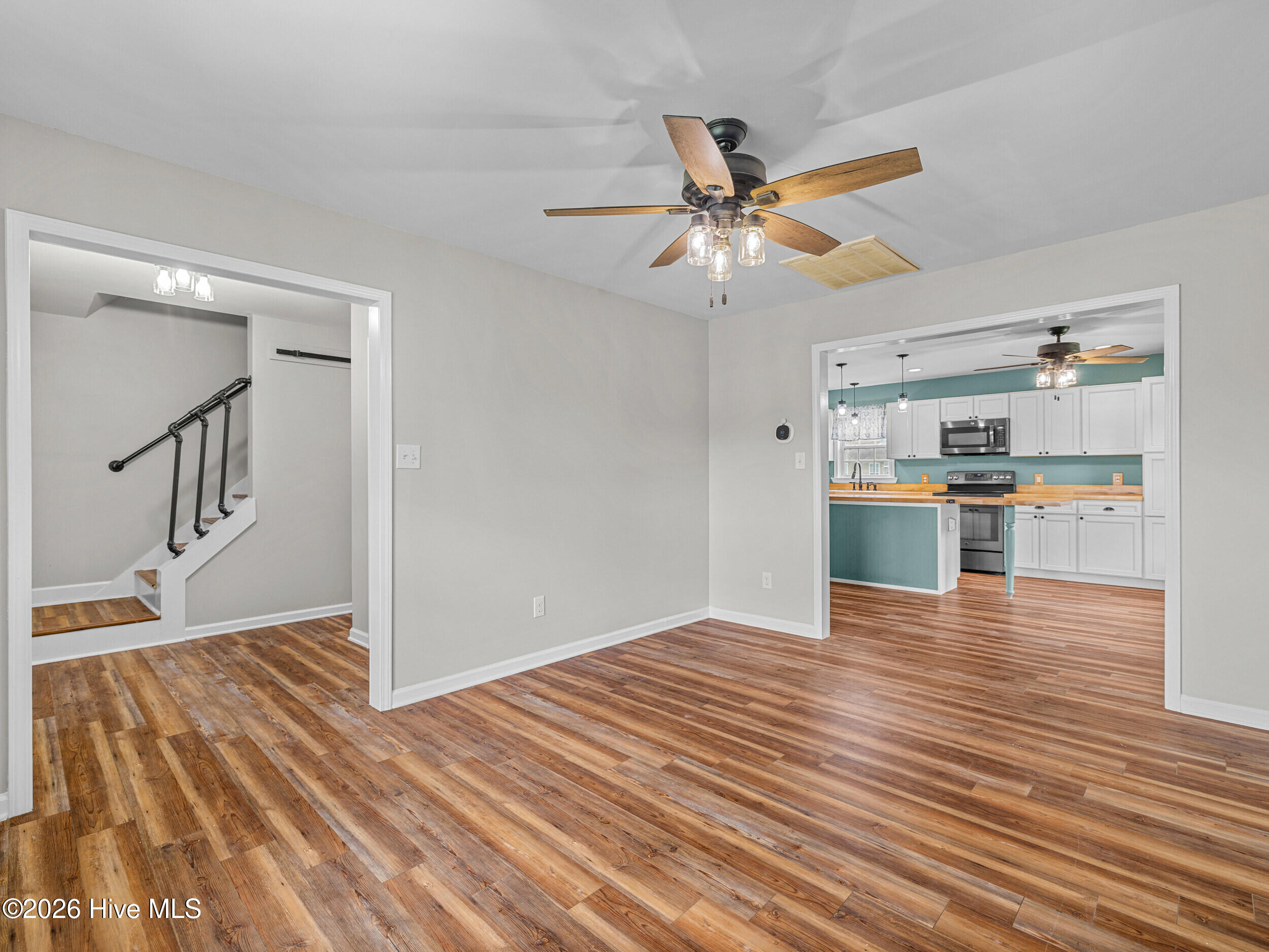 305 Rivers Edge Court