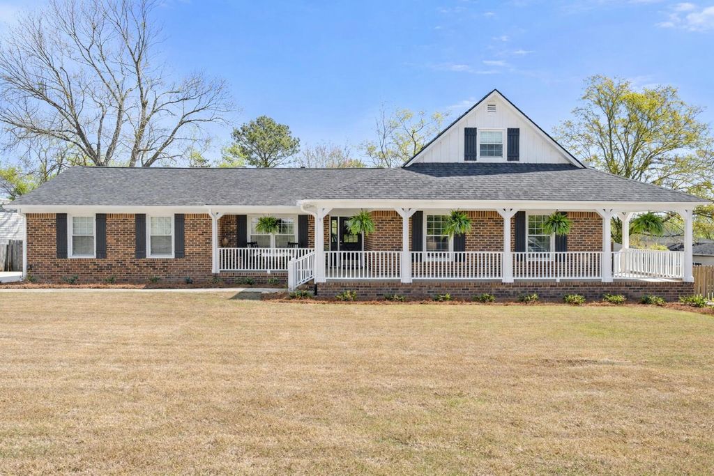 Photo of 444 Parliament Road, Martinez, GA 30907 (MLS # 553560)