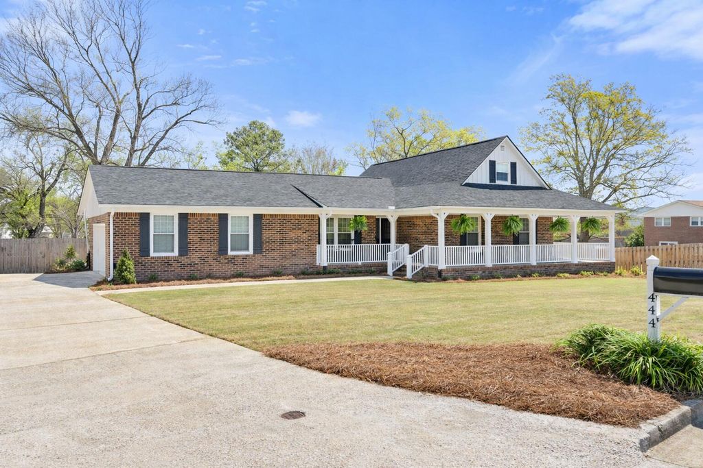 Photo of 444 Parliament Road, Martinez, GA 30907 (MLS # 553560)